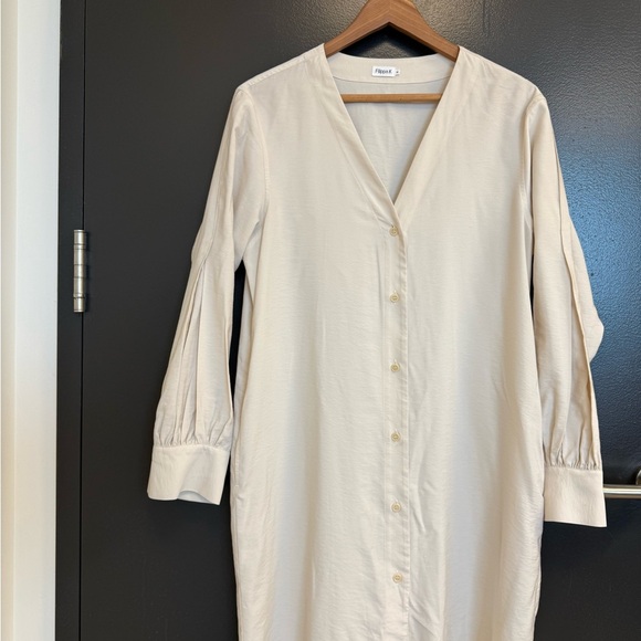 Filippa K NWOT size 4 (slightly oversized) Cream V-Neck Bishop Sleeve Dress - Picture 3 of 11